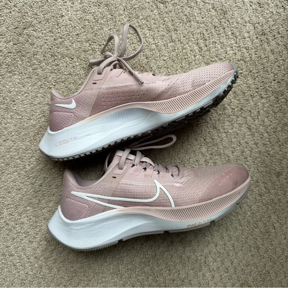Nike Women's Pink Pegasus Zoom Shoes